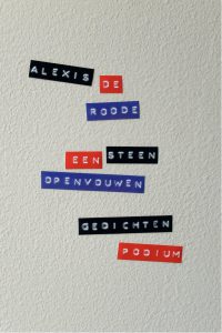 Cover van de dichtbundel 'Een steen openvouwen', Alexis de Roode